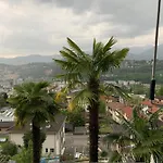 Belle Vue Διαμέρισμα *