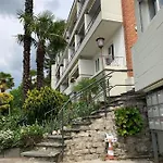 Belle Vue Apartment